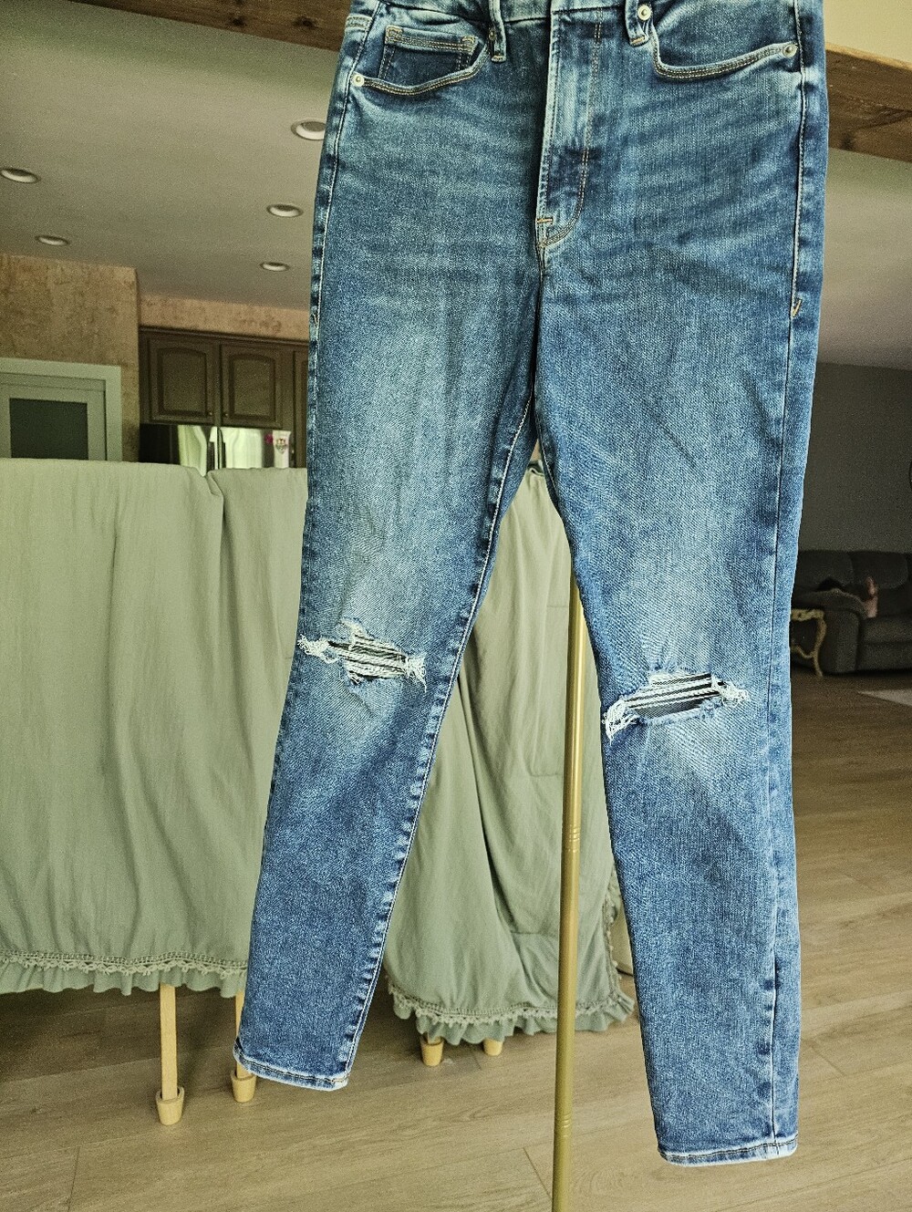 Good American Good Legs Always Fit Distressed Skinny Jeans 6-12 - Picture 4 of 7